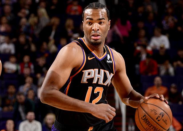 而是和球队 而是和球队