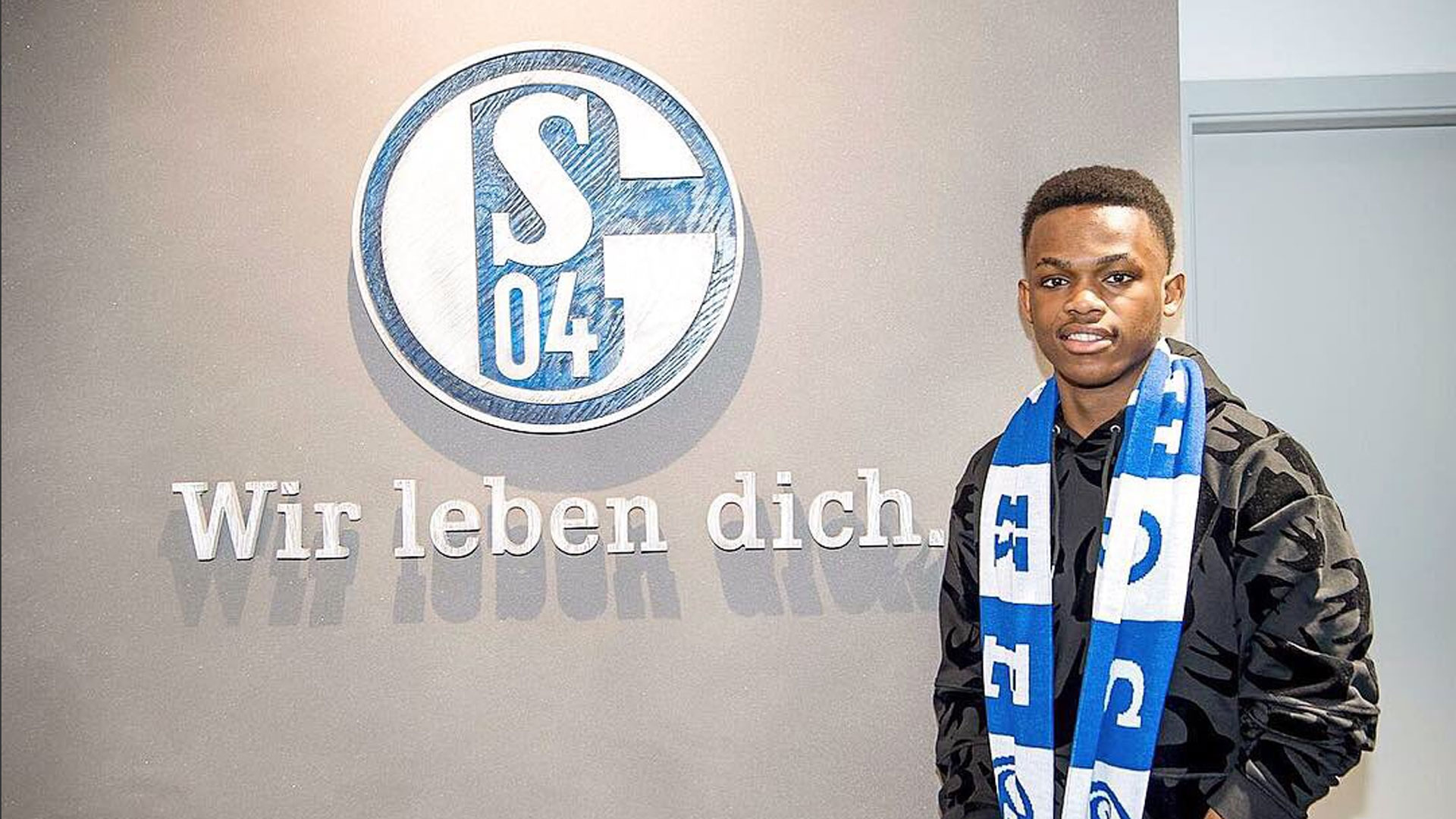 不仅是一个 不仅是一个