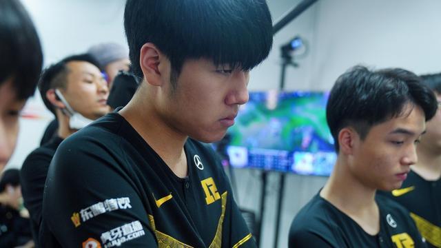 他们的表现 他们的表现