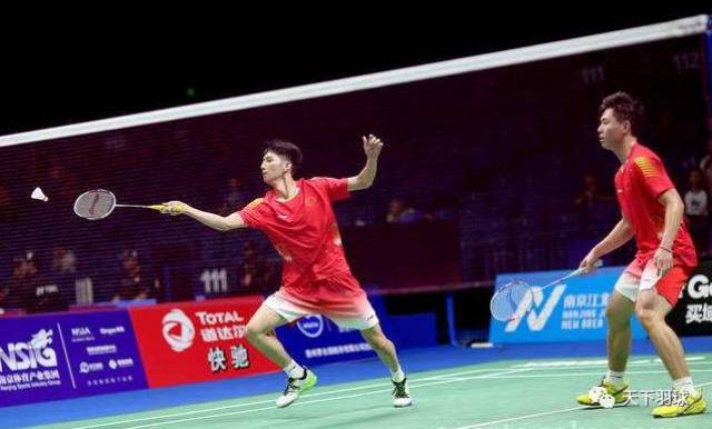 锋线在多次 锋线在多次