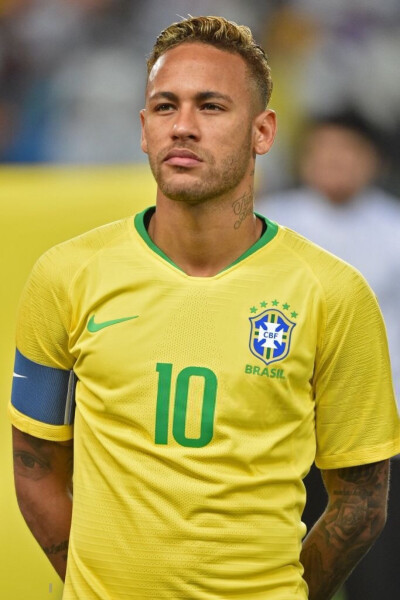 次事件中获 次事件中获