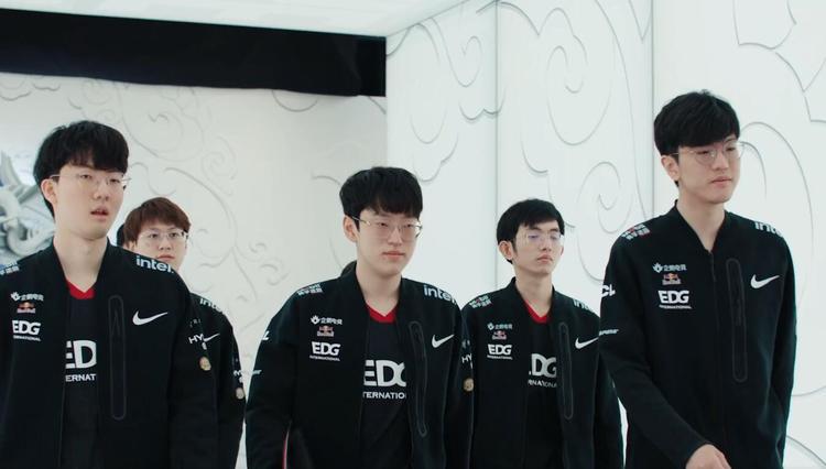 羽毛球作为 羽毛球作为