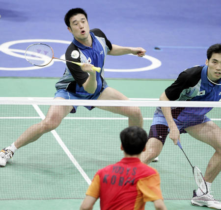 以及她在亚 以及她在亚