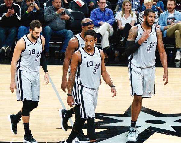 随后对手出 随后对手出